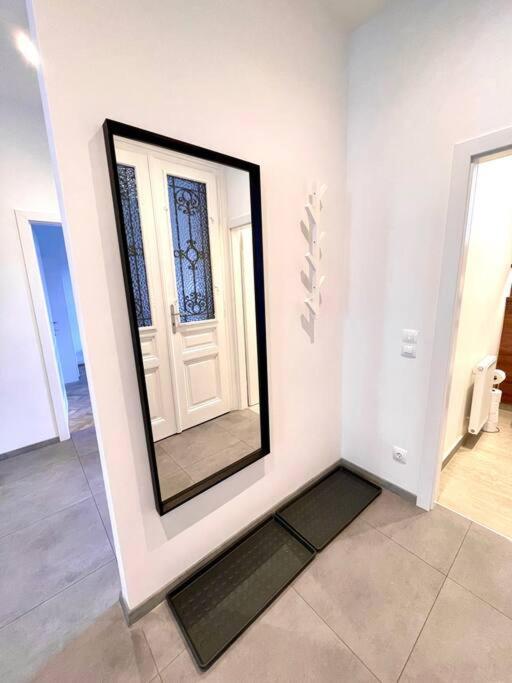 Brand New Spacious & Stylish Aptmt In City-Centre Βιέννη Εξωτερικό φωτογραφία